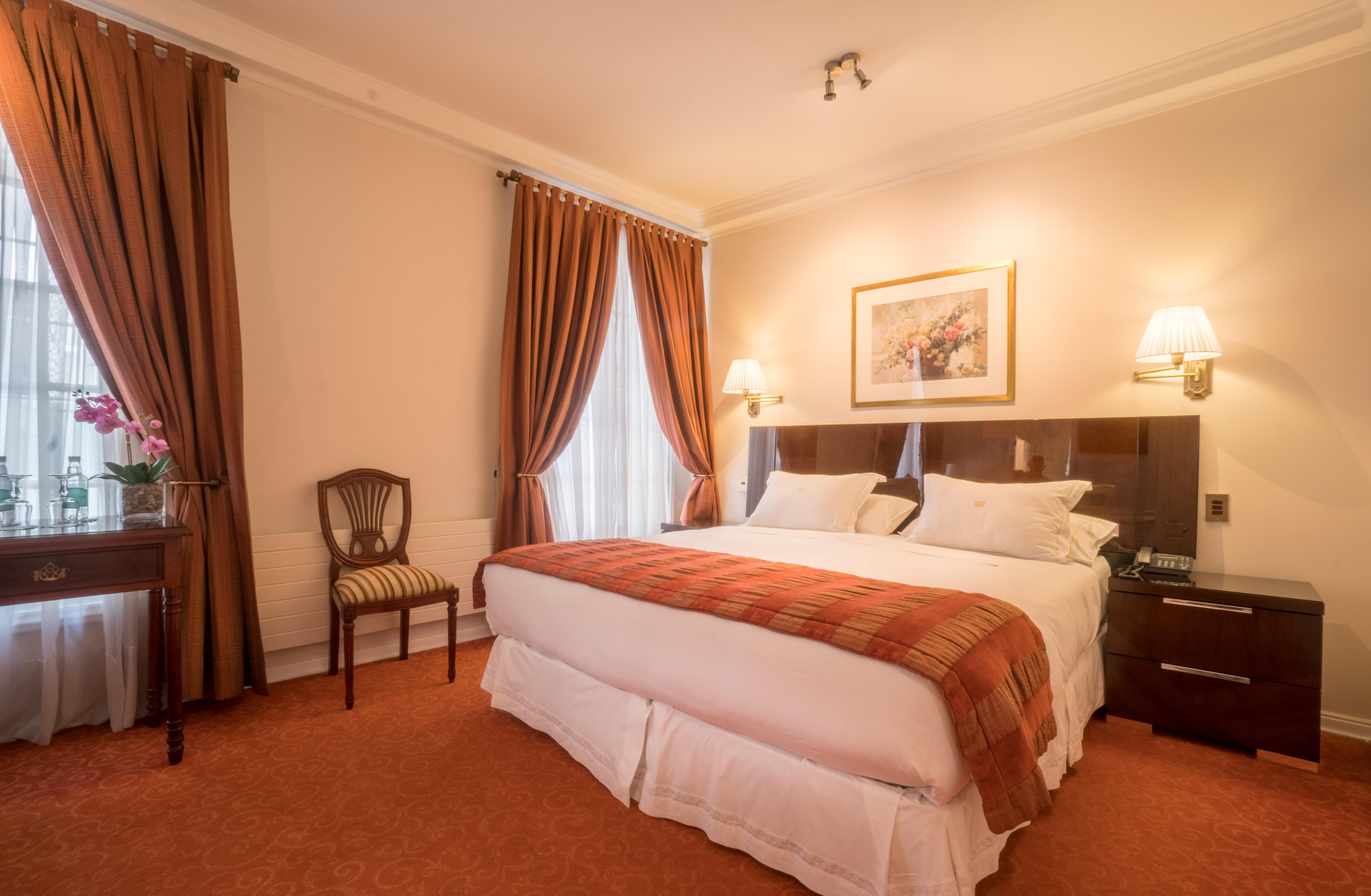 Boutique Orly Hotel 3*
